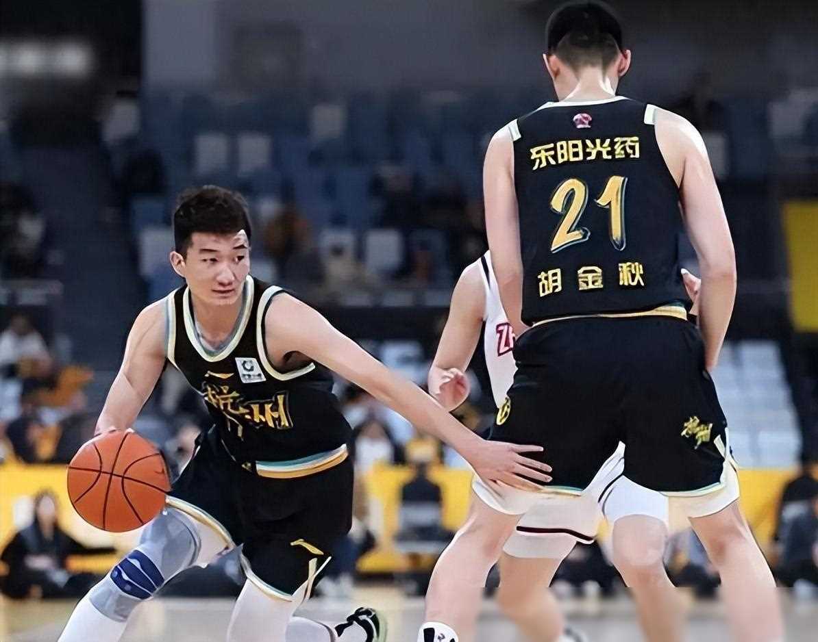 米兰体育APP-关于法兰克福训练开放日，国际比赛日强势反弹引欢呼，CBA季后赛在即，赛季目标并未改变的信息